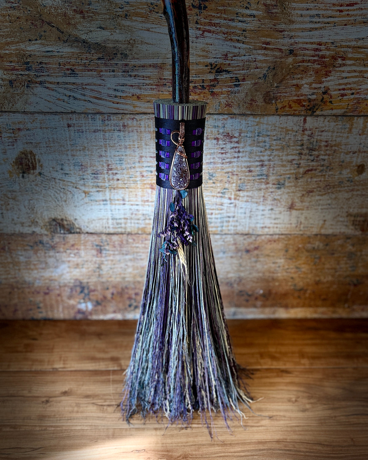 Linger Besom