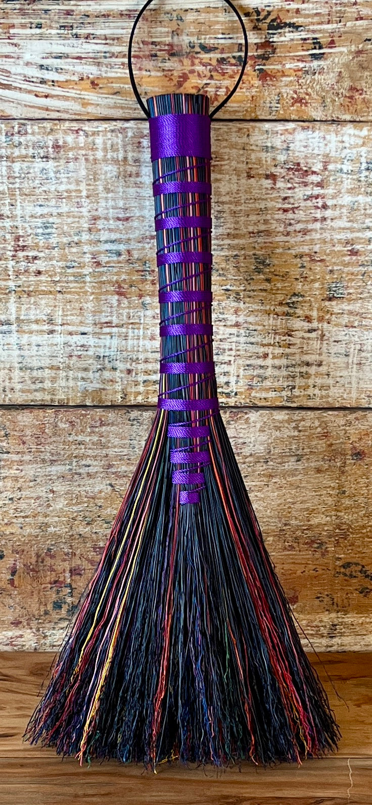 Midnight Prism Whisk/Blended Spectrum/Purple Thread