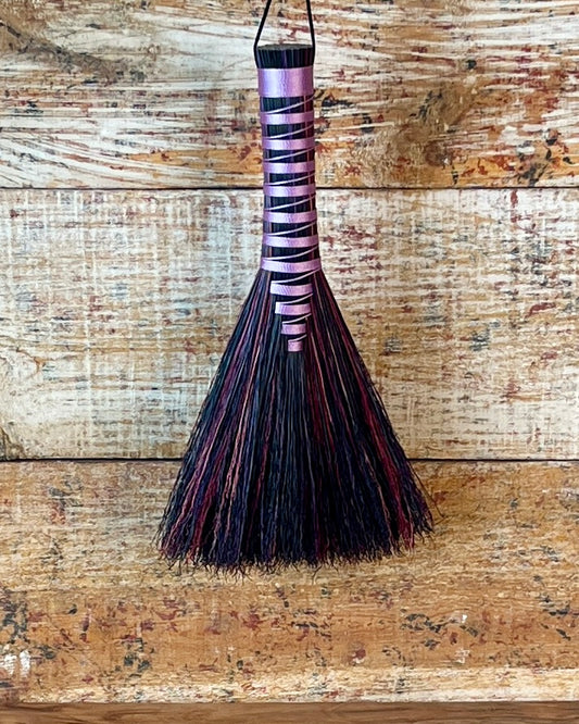 Deep Bloom Whisk/Lavender Thread