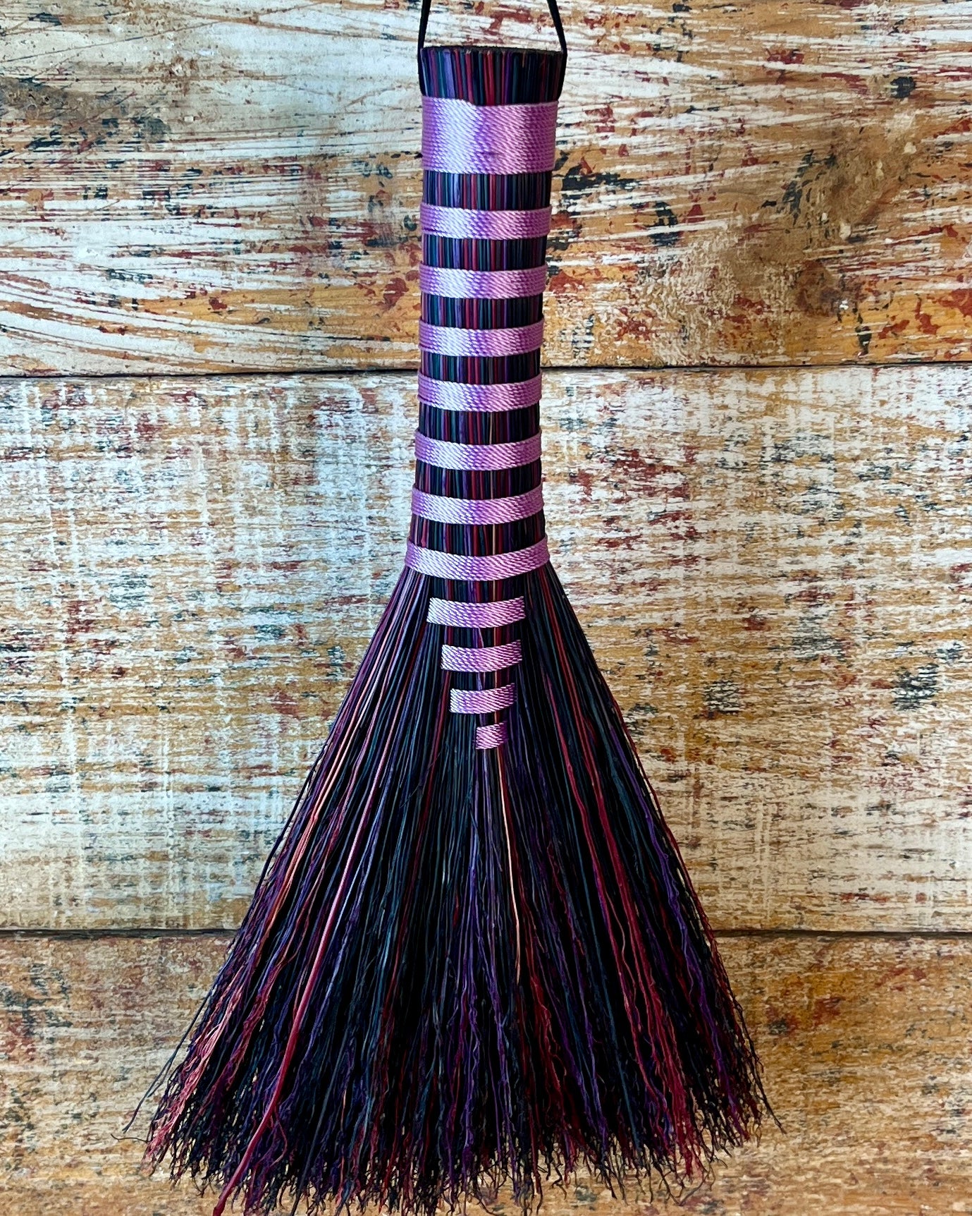 Deep Bloom Whisk/Lavender Thread