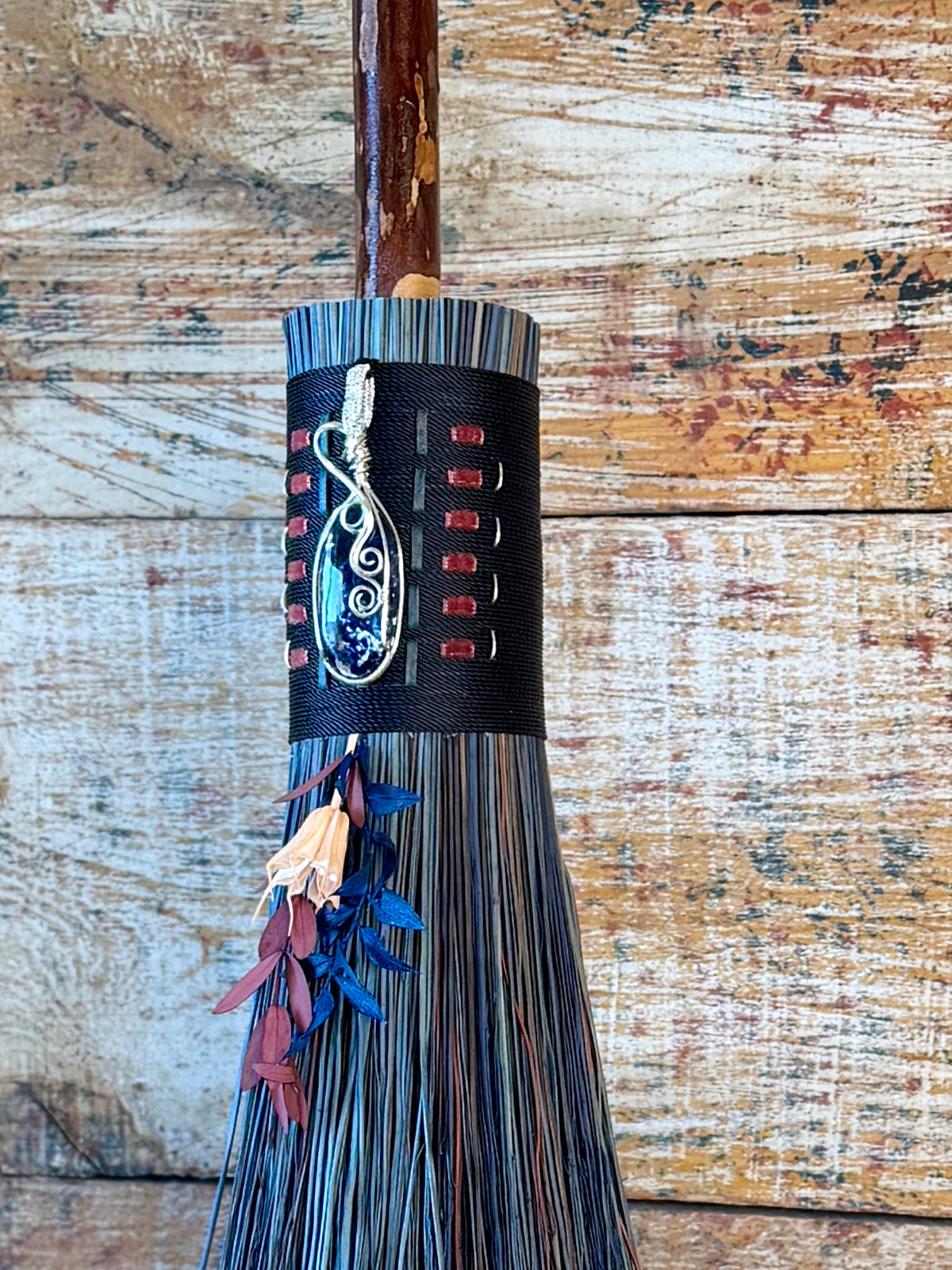 Convey Besom
