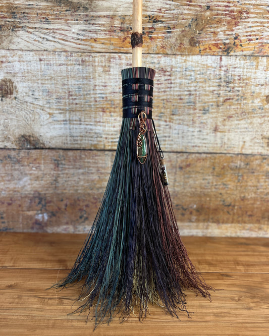 Quiet Sentinel Mid-size Besom