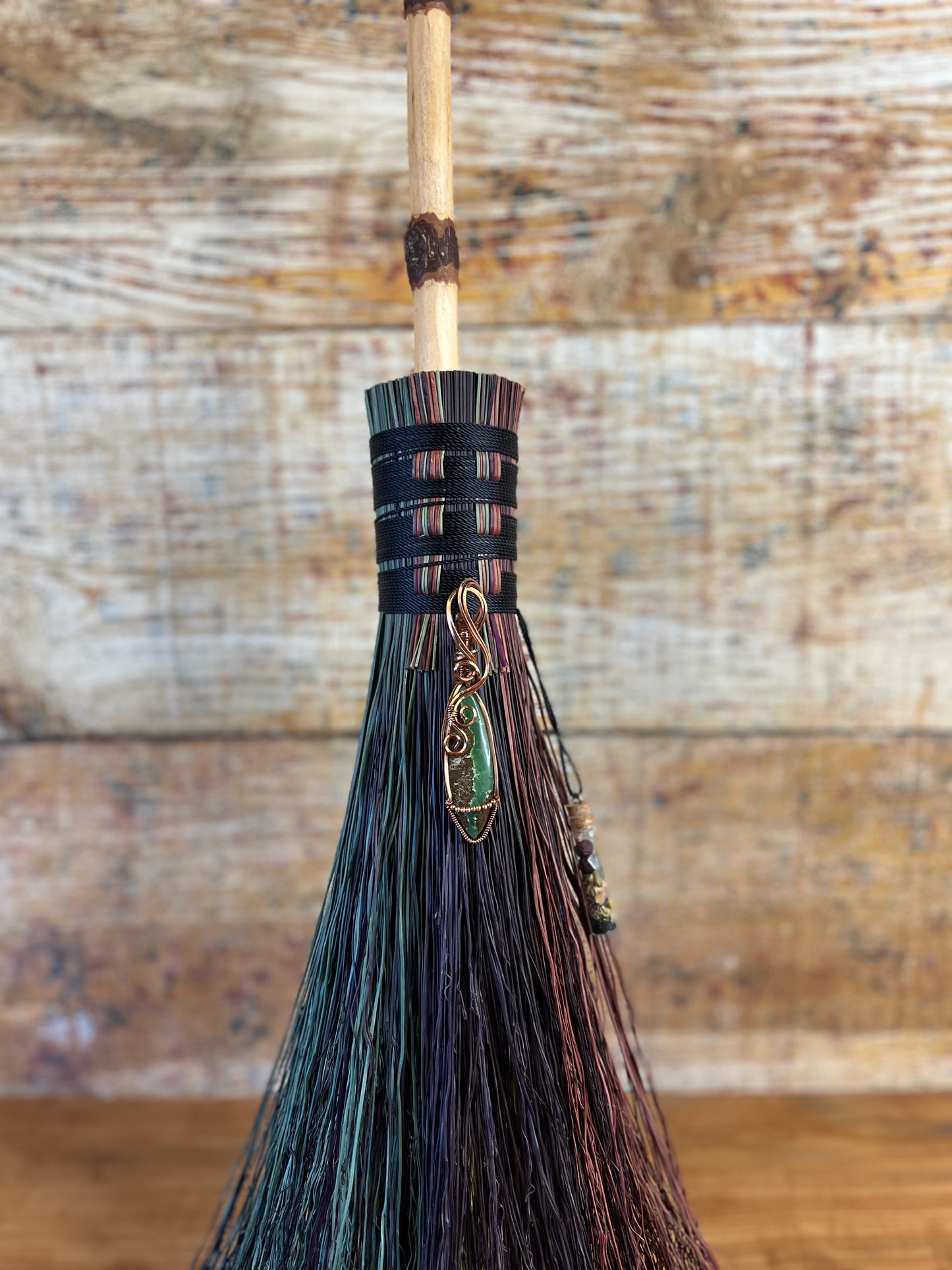 Quiet Sentinel Mid-size Besom