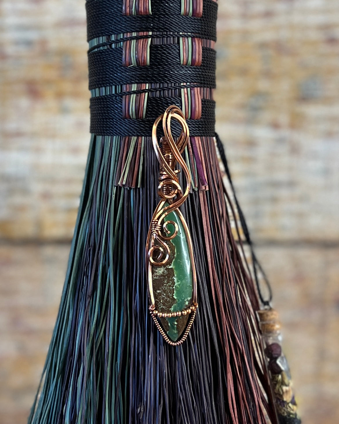 Quiet Sentinel Mid-size Besom